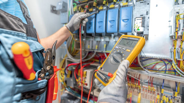 Best Commercial Electrician Services  in Carlisle, OH